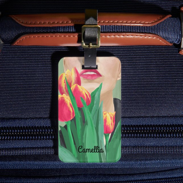 Lady & Tulip Green Orange Moderne grafische Malere Gepäckanhänger (Portrait art of lady with tulip "Dame à la tulipe", lady with yellow orange tulip on green backgroun)