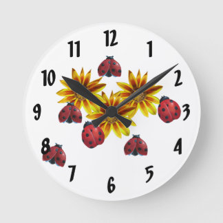 Ladybug Party   Runde Wanduhr