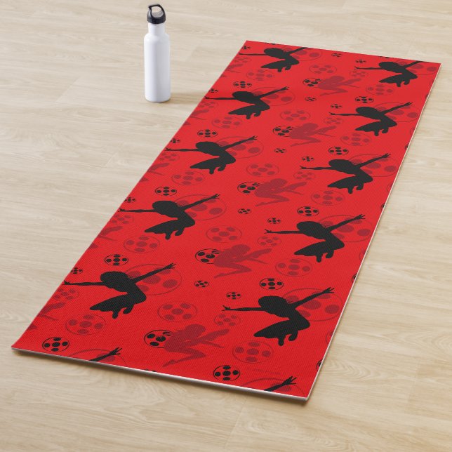 Ladybug Silhouette Red Pattern Yogamatte (Beispiel)