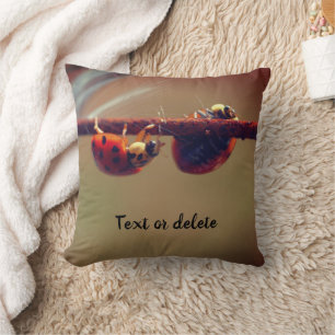 Ladybugs Balancing Personalisiert Kissen