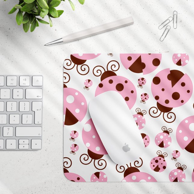 Ladybugs-Muster, Niedliche Ladybugs, rosa Ladybugs Mousepad (Von Creator hochgeladen)