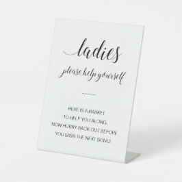 Ladys Bathroom Basket Elegant Wedding Sockelschild