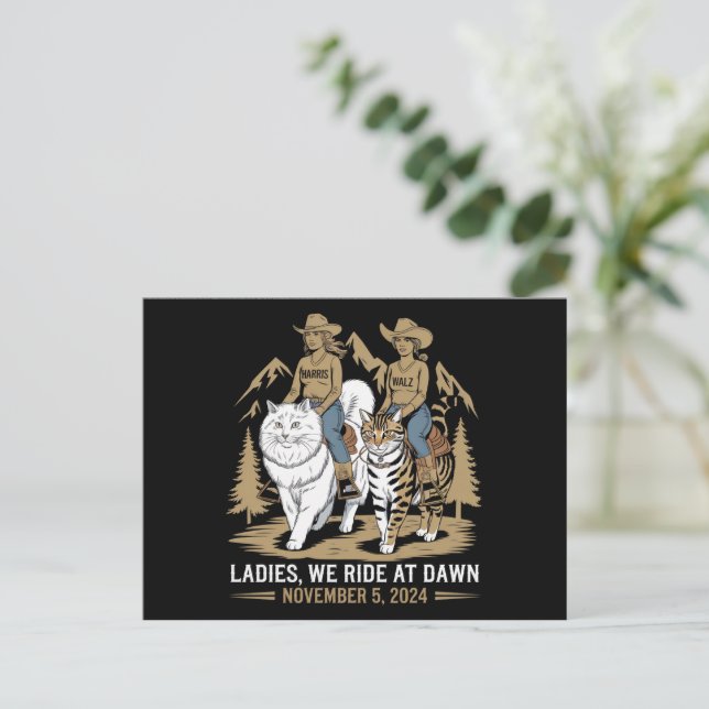 Ladys we riet bei Dawn Kamala Harris Walz Cat Lady Postkarte (Stehend Vorderseite)