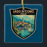 Lago di Como Italia Abzeichen für Reisen Keramikornament<br><div class="desc">Comer See Vektorkunst Design. Der Comer See,  in der Lombardei Norditaliens,  ist ein hochklassiges Erholungsgebiet,  bekannt für seine dramatische Landschaft,  Set an den Ausläufern der Alpen.</div>