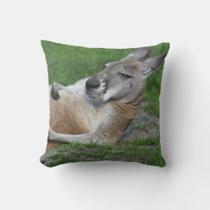 Laid-back Kangaroo Kissen
