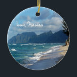 Laie Beach, Hawaii Keramik Ornament<br><div class="desc">Laie, Hawaii Verzierung Eine großartige Art, eine wunderbare Erinnerung an einen Besuch eines schönen Strandes in Laie, an der Nordküste von Hawaii retten. Von celeste@khoncepts.com</div>