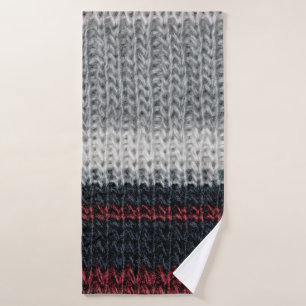 Laine de tricot noire et grise avec soie rouge et