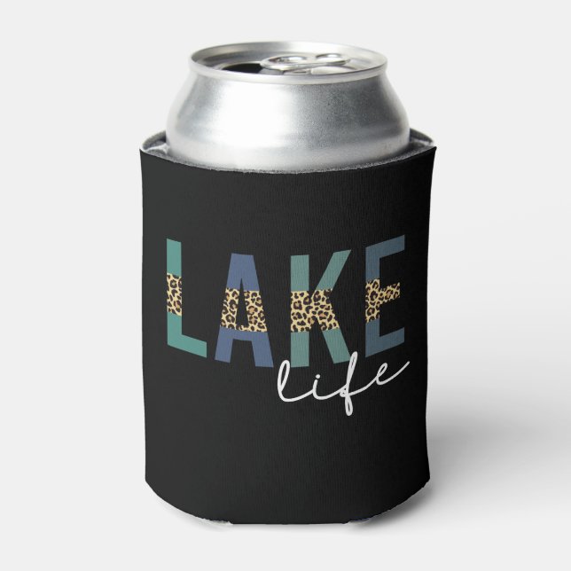 Lake Life Cheetah Print Typografy Dosenkühler (Kanne Vorderseite)