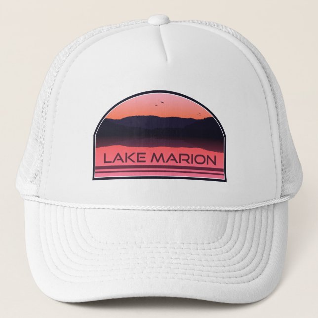 Lake Marion South Carolina Red Sunrise Truckerkappe (Vorderseite)