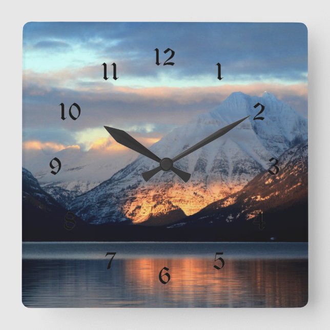 Lake McDonald, Glacier National Park Quadratische Wanduhr (Vorderseite)