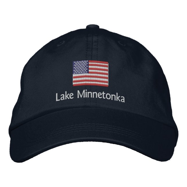 Lake Minnetonka American Flag Hat Bestickte Kappe (Vorderseite)