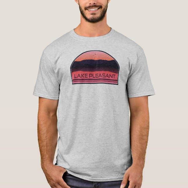 Lake Pleasant Arizona Red Sunrise T-Shirt (Vorderseite)