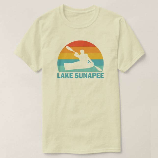 Lake Sunapee New Hampshire Kayak T-Shirt (Design vorne)