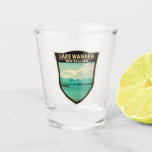 Lake Wanaka Otago New Zealand New Zealand Vintage Schnapsglas<br><div class="desc">Lake Wanaka Vektorgrafik Design. Der Wānaka-See ist der viertgrößte See Neuseelands und Sitz der Stadt Wānaka in der Region Otago.</div>