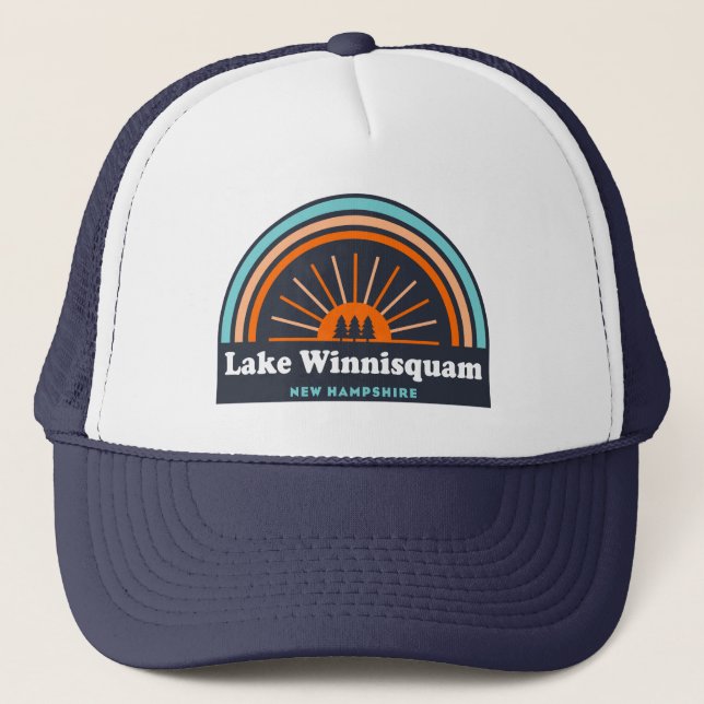 Lake Winnisquam New Hampshire Rainbow Truckerkappe (Vorderseite)