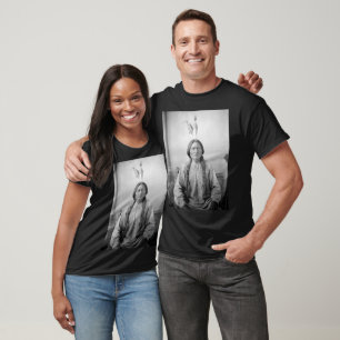 Lakota Leader sitzt Bull Native Amerikanische Urei T-Shirt
