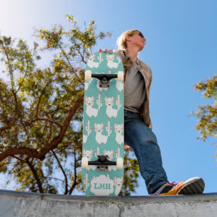 Lamatsmuster im Aquamarinen Hintergrund Skateboard