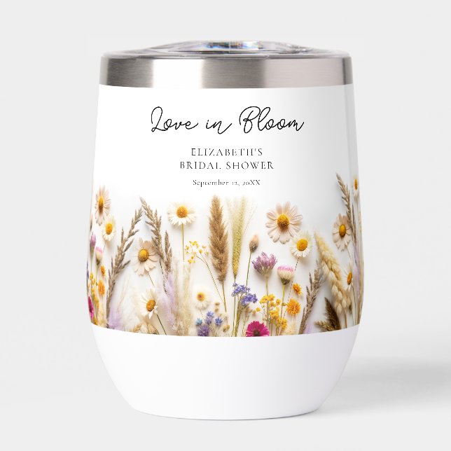 L'amour dans la Fête des mariées en fleur (Avant)