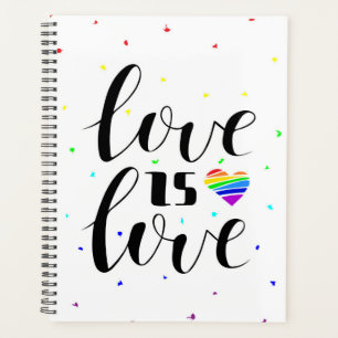 L'amour est l'amour Coeurs arc-en-ciel