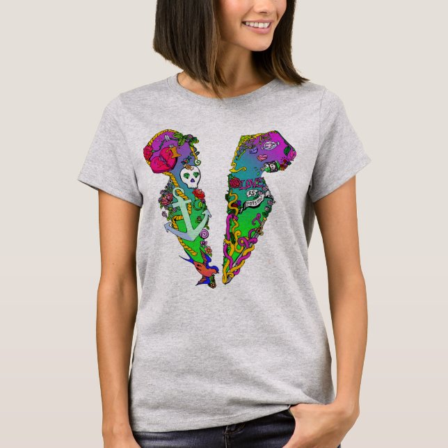 L'Amour Est Poison Tattoo Tux Camo T-Shirt (Devant)