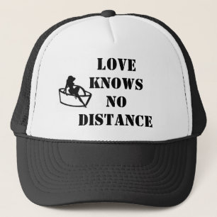L'amour ne connaît aucun casquette de distance