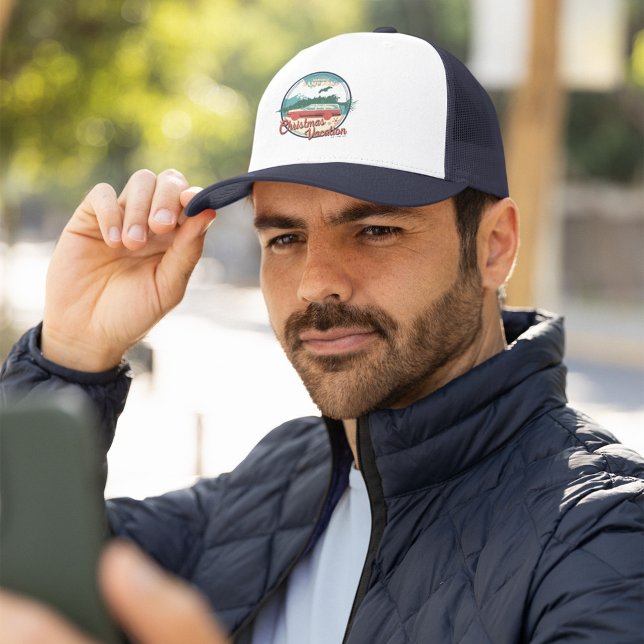 Lampoons Weihnachtsurlaub-Abzeichen Truckerkappe (Person wearing hat)