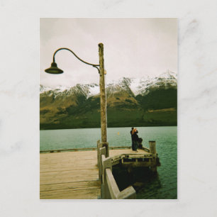 Lamppost und Gebirge - Neuseeland Postkarte