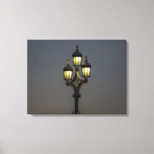 Lampposten bei Nachtsichtleinwand beleuchtet Leinwanddruck