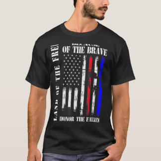 Land der Freiheit wegen der Tapferkeit für Veteran T-Shirt