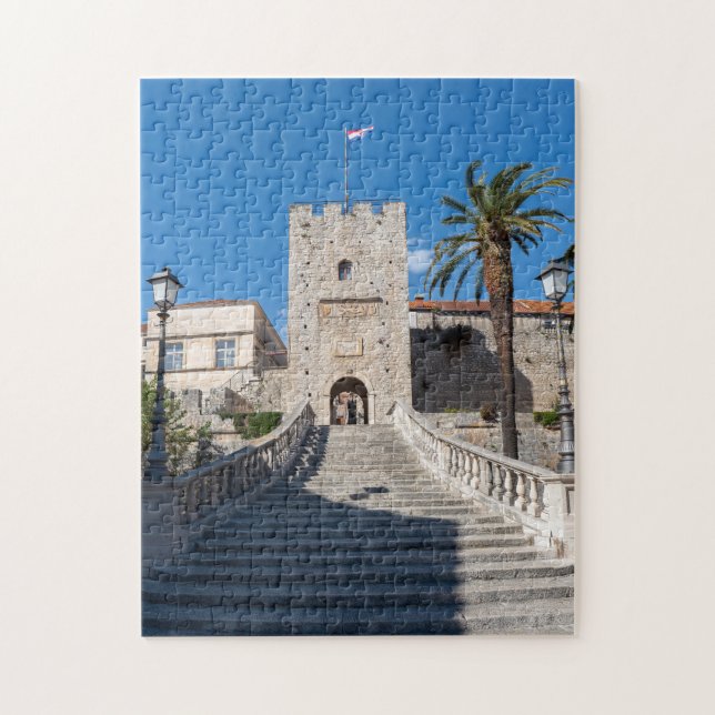 Land Gate in Korcula Stadt - Dalmatien, Kroatien (Vertikal)