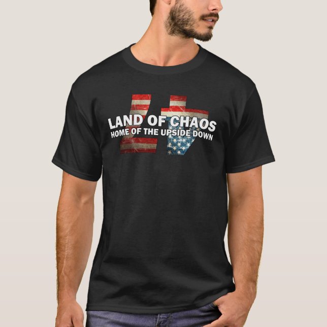 LAND OF CHAOS ZUHAUSE DES OBEREN T - Shirt (Vorderseite)
