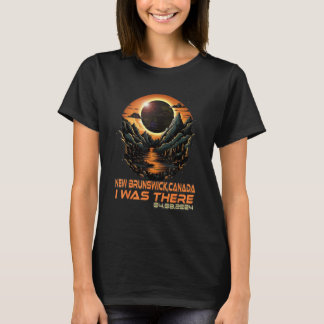 Land Total Solar Eclipse 2024 New Brunswick T-Shirt