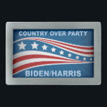 Land über Party Biden Harris Rechteckige Gürtelschnalle<br><div class="desc">drängen die Republikaner,  für Joe Biden und Kamala Harris zu stimmen,  indem sie ihr Land über ihr politisches Party stellen. Stimmen Sie blau,  um Amerika bei den Wahlen 2024 retten. Cooler Gürtelschnalle.</div>