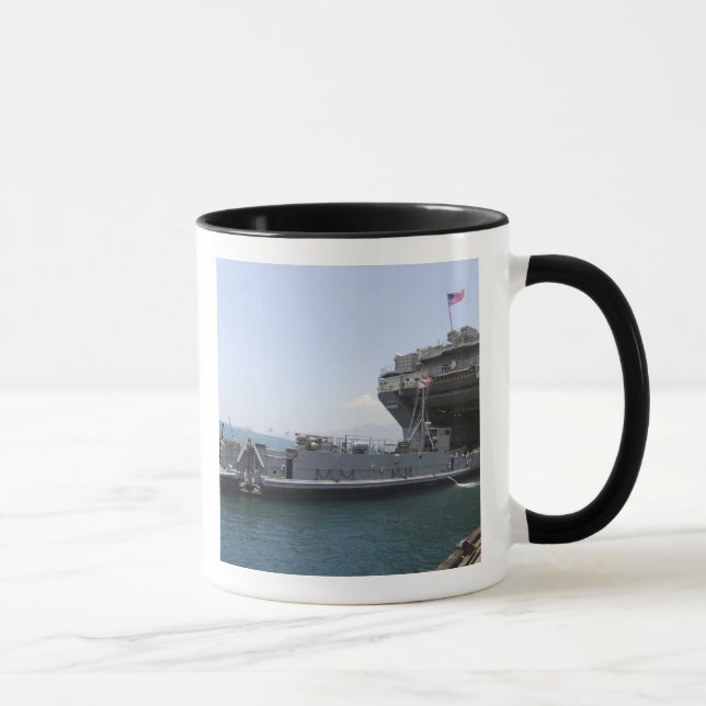 Landefahrzeug Tasse (Rechts)