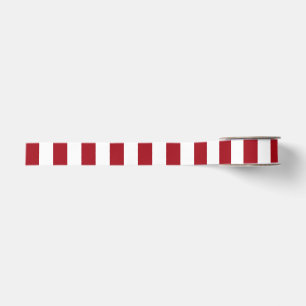 Landemarkierungen in Latvia rot Ripsband