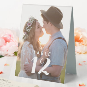 Landhaus-Foto-Hochzeitsempfang-Tischnummer Tischaufsteller