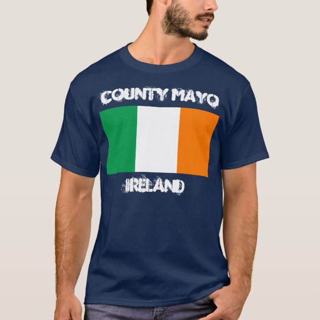 Landkreis Mayo, Irland mit irischer Flagge T-Shirt (Vorderseite)