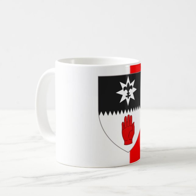 Landkreis Tyrone Tasse - Irish Landkreis Flag & Wa (Vorderseite Links)