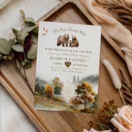 Ländliche Bärenfamilie im Herbstwald Landschaft Ba Einladung