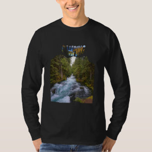 Ländliche Natur Landschaft Wasserfall T-Shirt