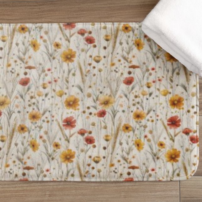 Ländliche Wildblumen - Boho-Herbstblumenmuster Badematte (Von Creator hochgeladen)