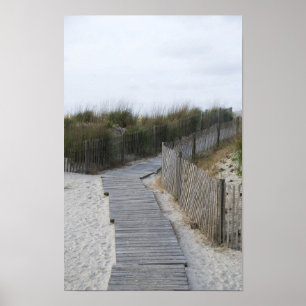 Ländlicher Bohlenweg zum Strand Poster