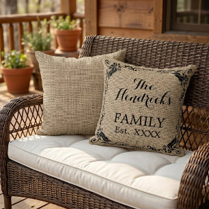 Ländlicher Farmhaus-Stil Familienname Est. Jahr Kissen