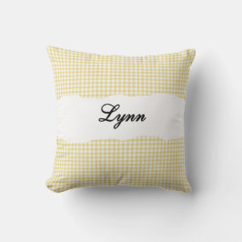 Ländliches Gelbes Gingham Personalisierter Name Kissen