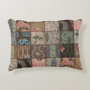 Ländliches Patchwork-Quilt, 3D-Textur. Dekokissen