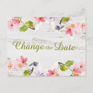 Ländliches Rosa Blumenmuster auf Weiß Holz Datum ä Postkarte