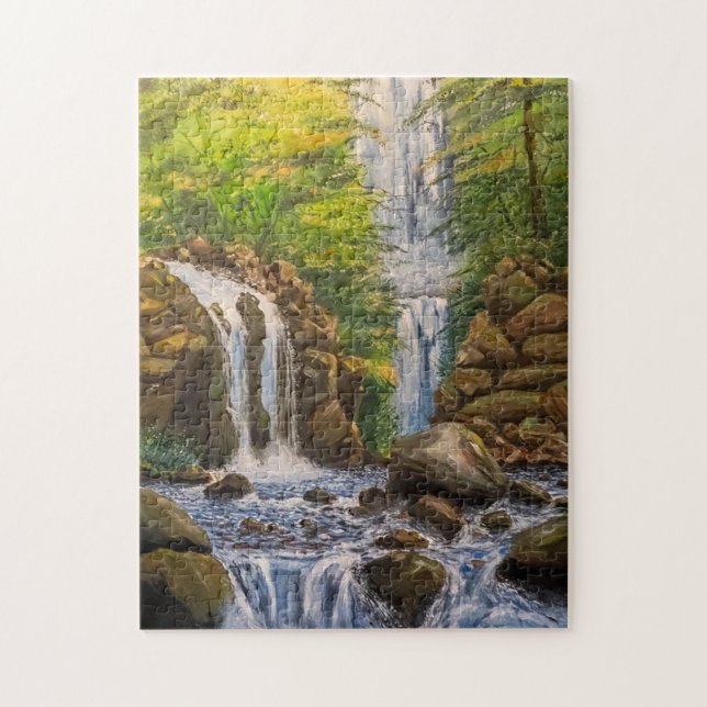 Landschaft des Wasserfalls (Vertikal)