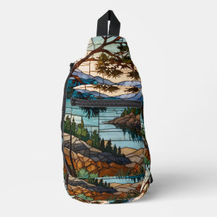 Landschaft einer rustikalen Bergkette in Buntglas Crossbody Bag