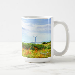 Landschaft in Dänemark mit Windmühlen Reise Kaffeetasse
