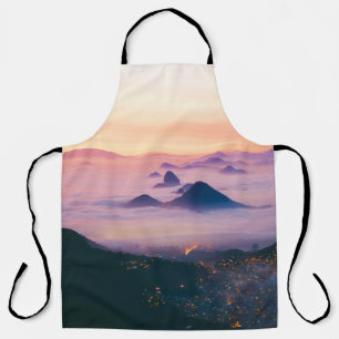 LANDSCHAFT MIT EINEM GEWÄSSER SCHÜRZE